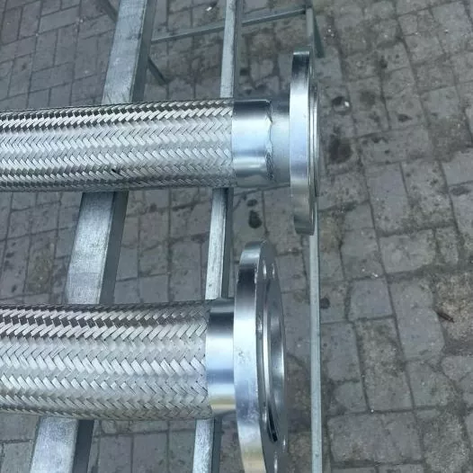 Gegolfde flexibele metalen slang