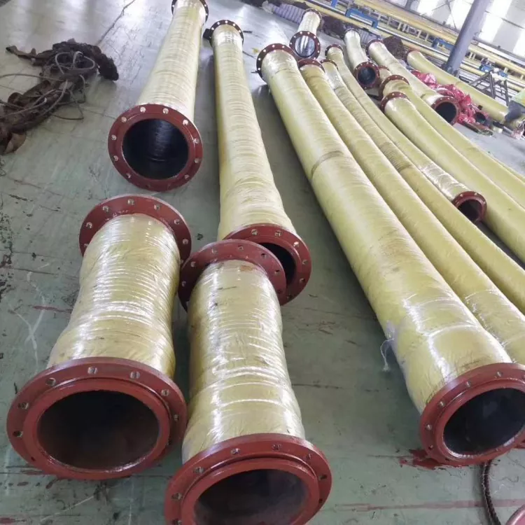 Robuuste rubberen flensslang met grote diameter